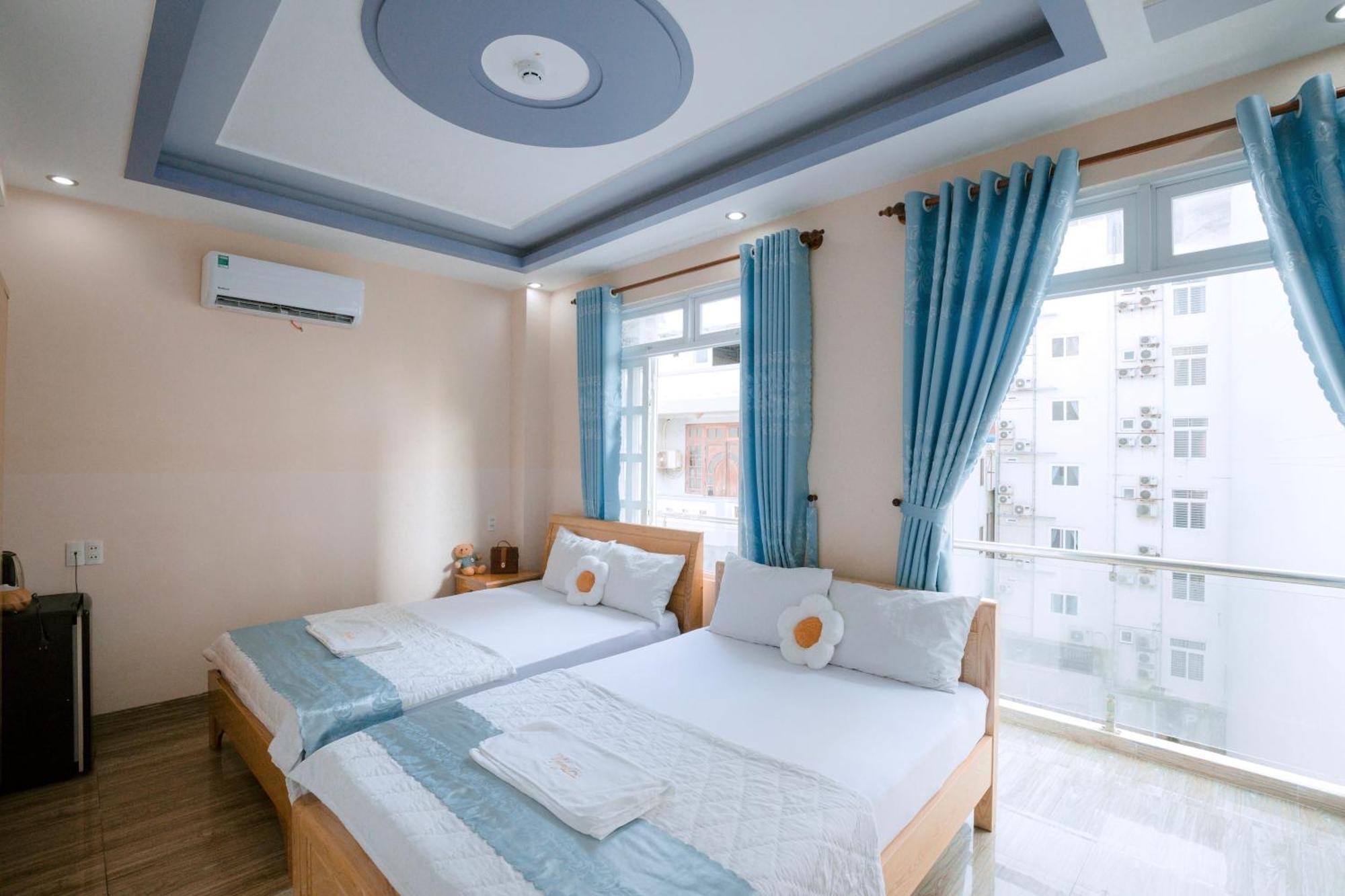 Calido Hotel 头顿 外观 照片