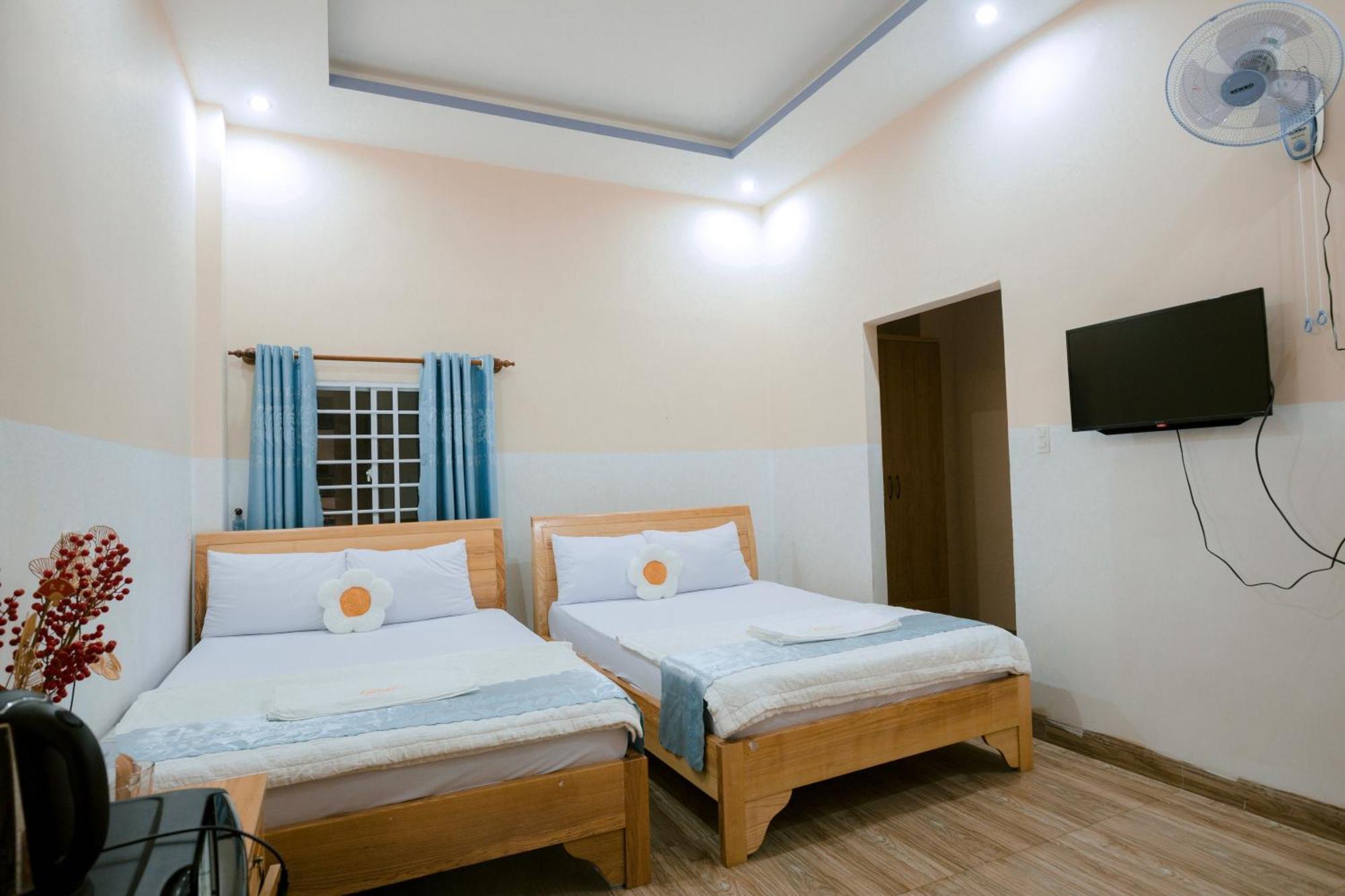 Calido Hotel 头顿 外观 照片