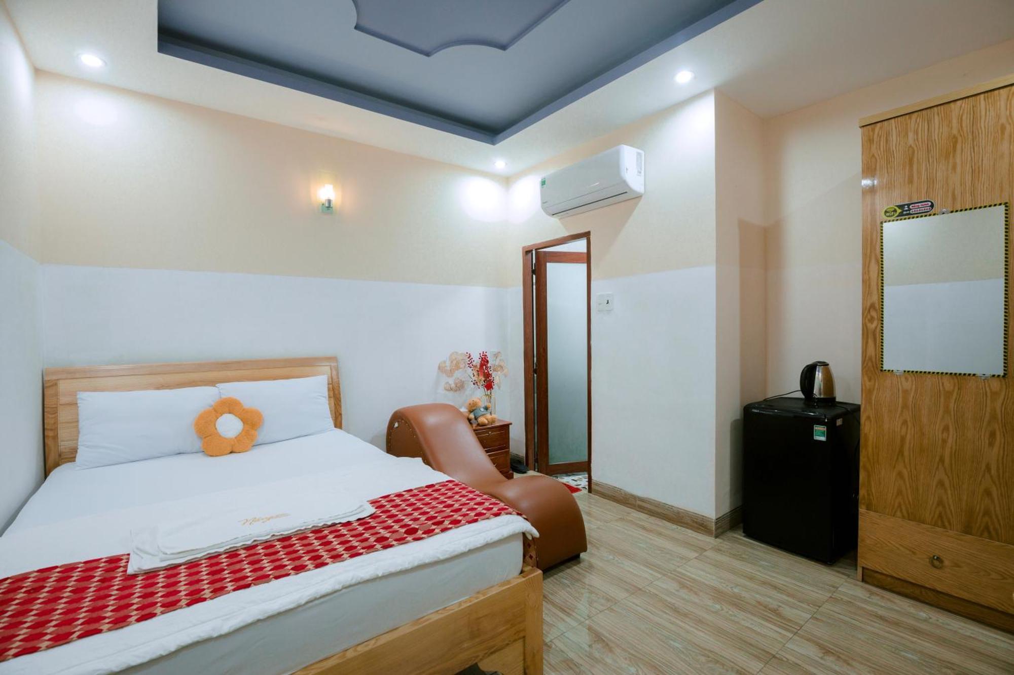 Calido Hotel 头顿 外观 照片