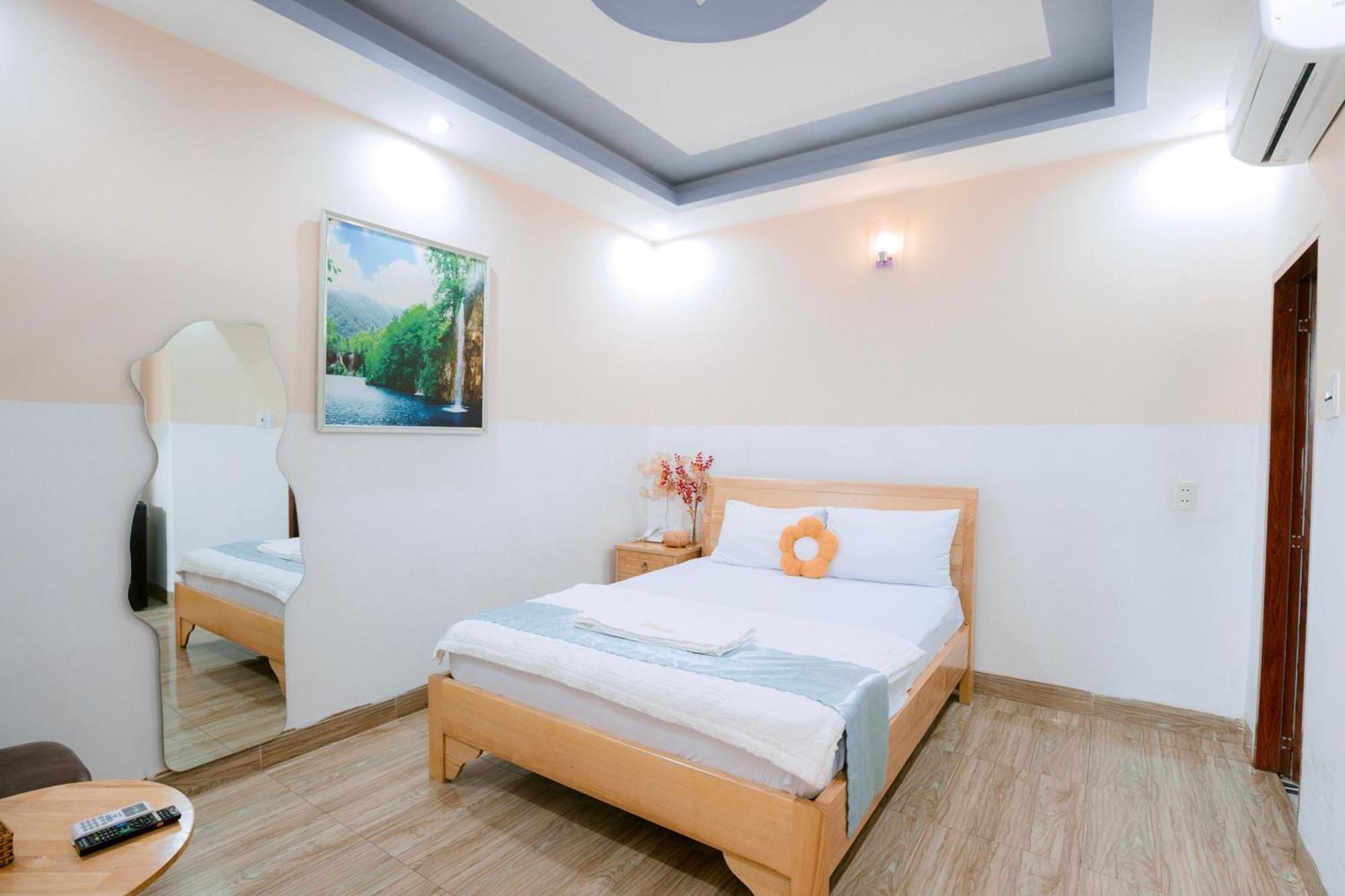 Calido Hotel 头顿 外观 照片